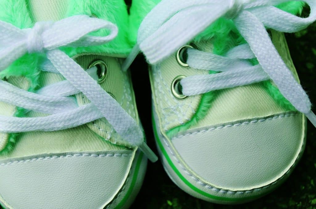 נעליים ירוקות