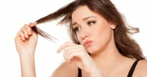  3  שמנים מעולים לטיפול בשיער יבש